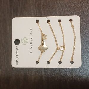 Stylish Gold Key and Lock Bracelet Set